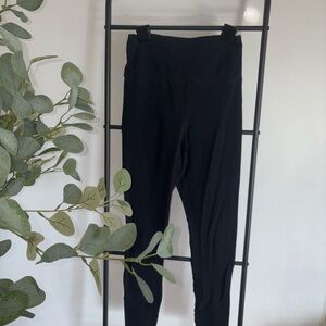 Aritzia Wilfred free Black High-Waisted Leggings